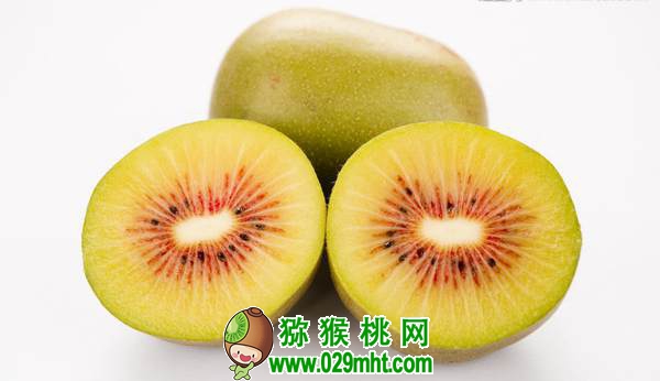 佳沛阳光金果来势汹汹 <a href=http://www.linux-china.com/e/tags/index.php?tagname=%E5%9B%BD%E4%BA%A7%E7%8C%95%E7%8C%B4%E6%A1%83&page=0 target=_blank class=infotextkey />国产豪门国际猕猴桃</a>还有机会吗?